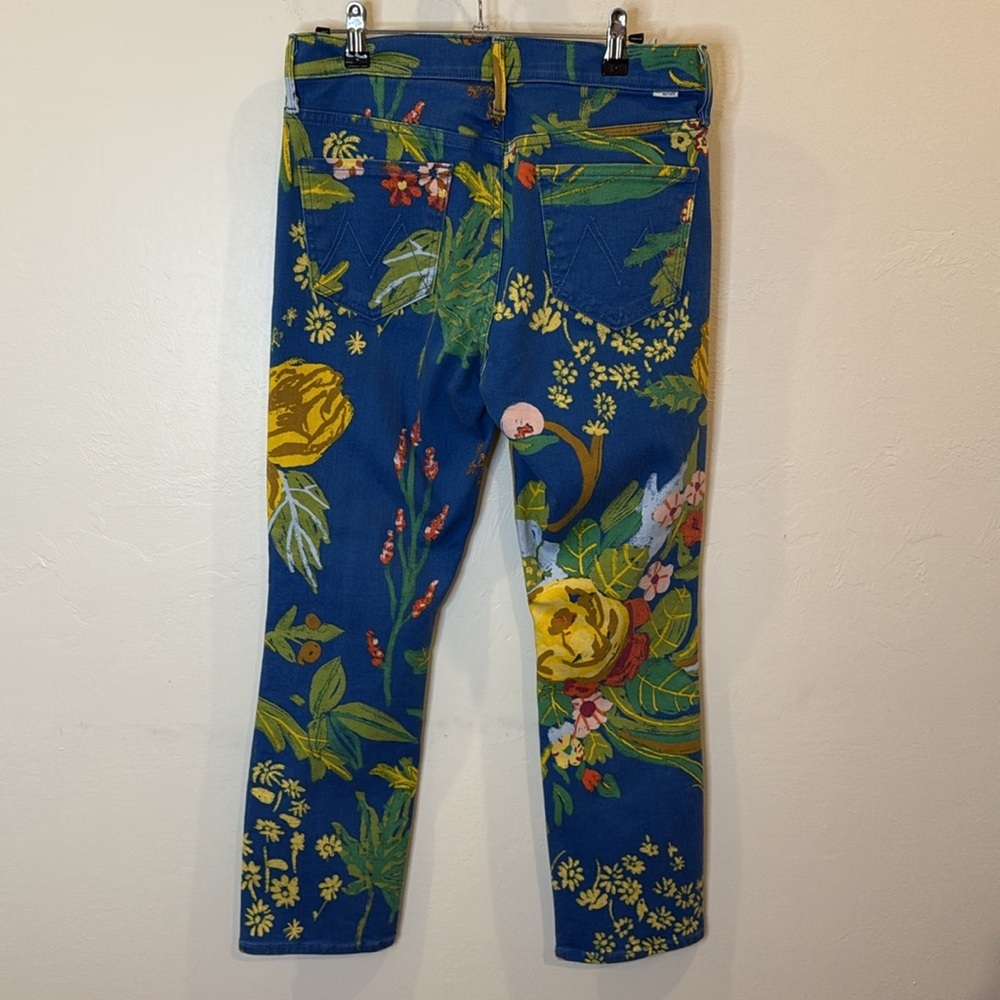 MOTHER Blue Floral Ankle Jeans - Picture 6 of 10
